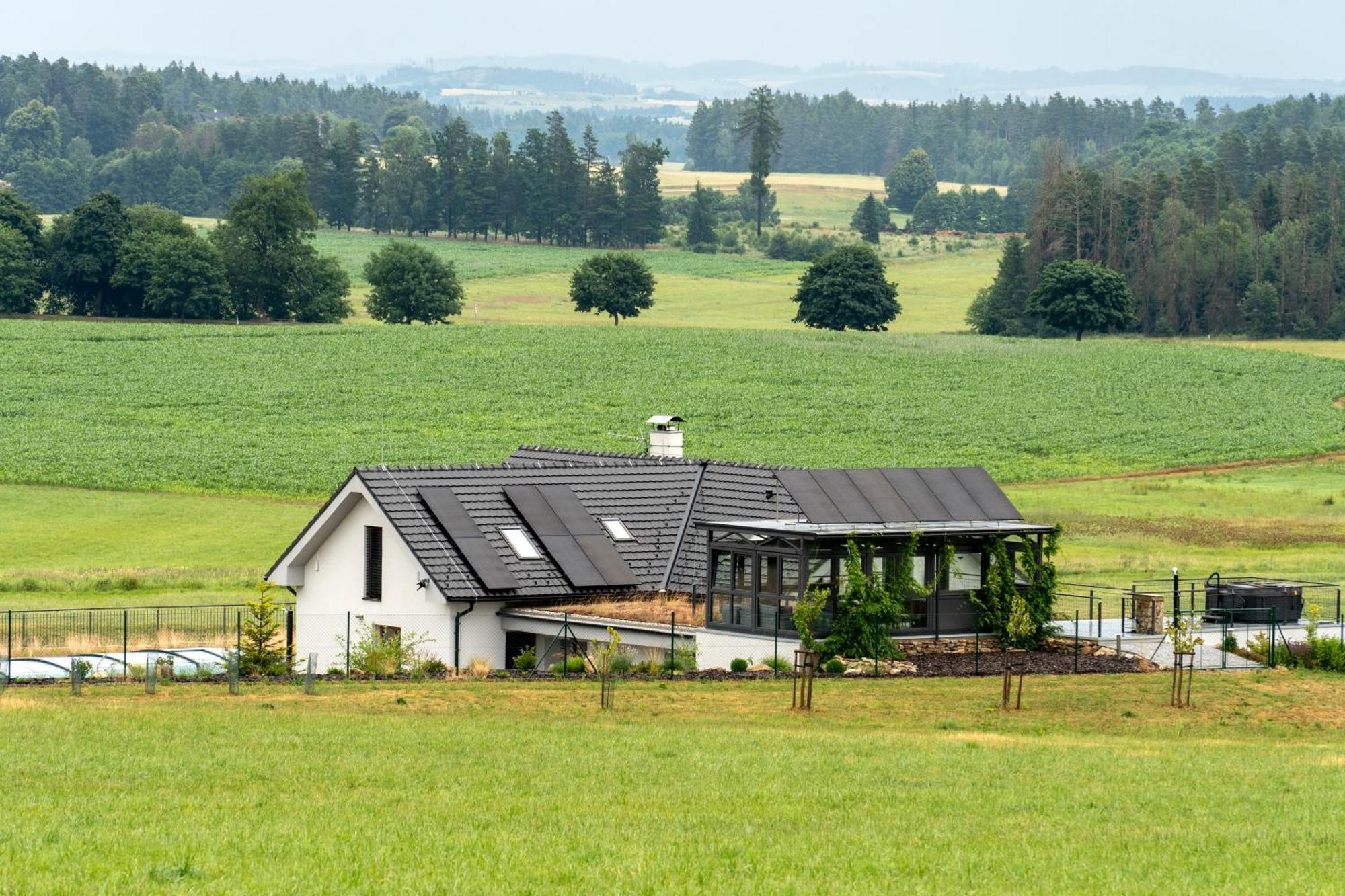 Ubytovani V Soukromi V Sachu Volfirov Exterior foto